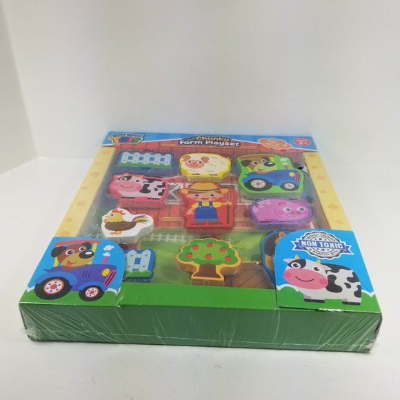 Chunky Farm playset Real; Wood Toy's smooth finish and non-toxic 11 pieces age - Picture 7 of 9